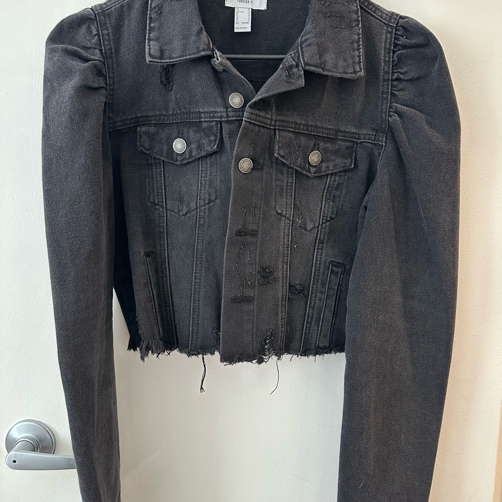 Forever 21 Charcoal Cropped Denim Jacket